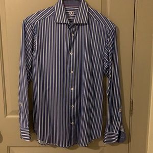 Men’s Bugatchi button down shirt. Size 15.5